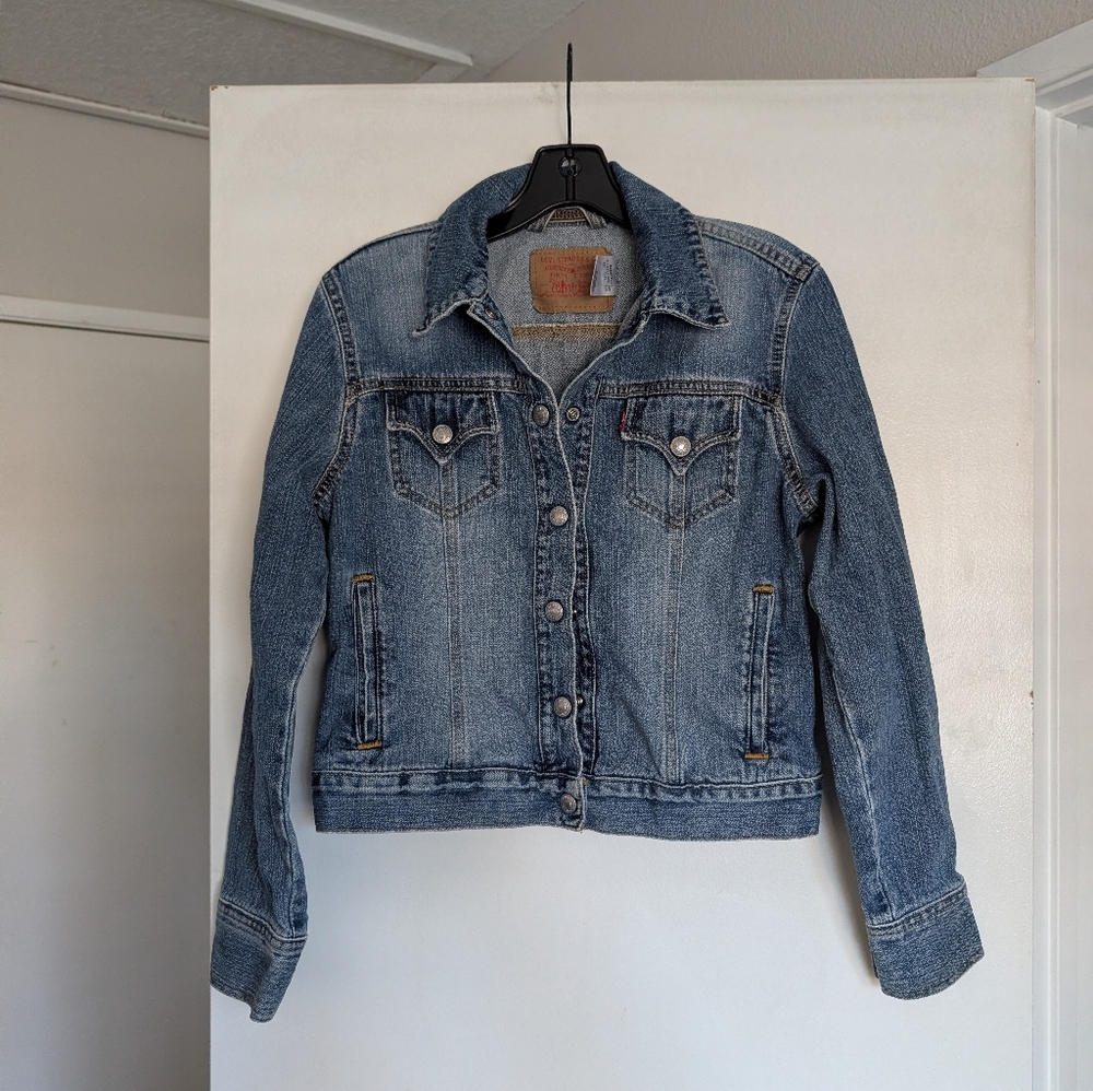 Women's Small Levi's Jacket